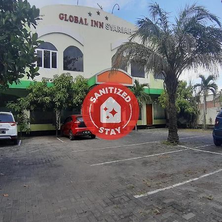 Oyo 1557 Bungas Guest House Medan Kültér fotó