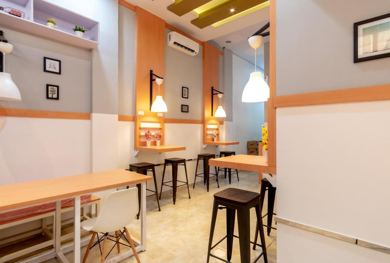 Oyo 1557 Bungas Guest House Medan Kültér fotó