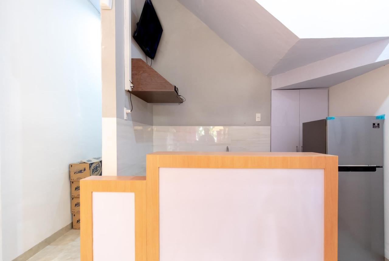 Oyo 1557 Bungas Guest House Medan Kültér fotó